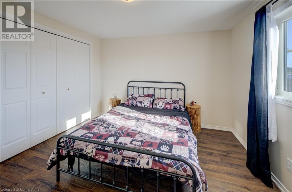 37 GREY OAK DRIVE Image 25