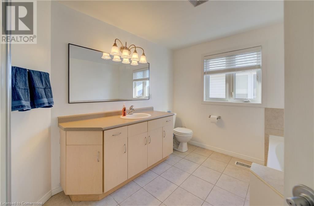 37 GREY OAK DRIVE Image 28