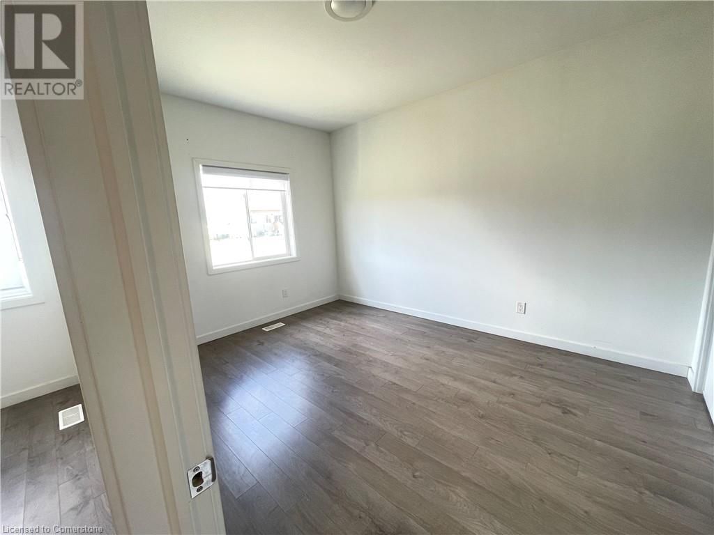 400 ALBERTA STREET Image 32