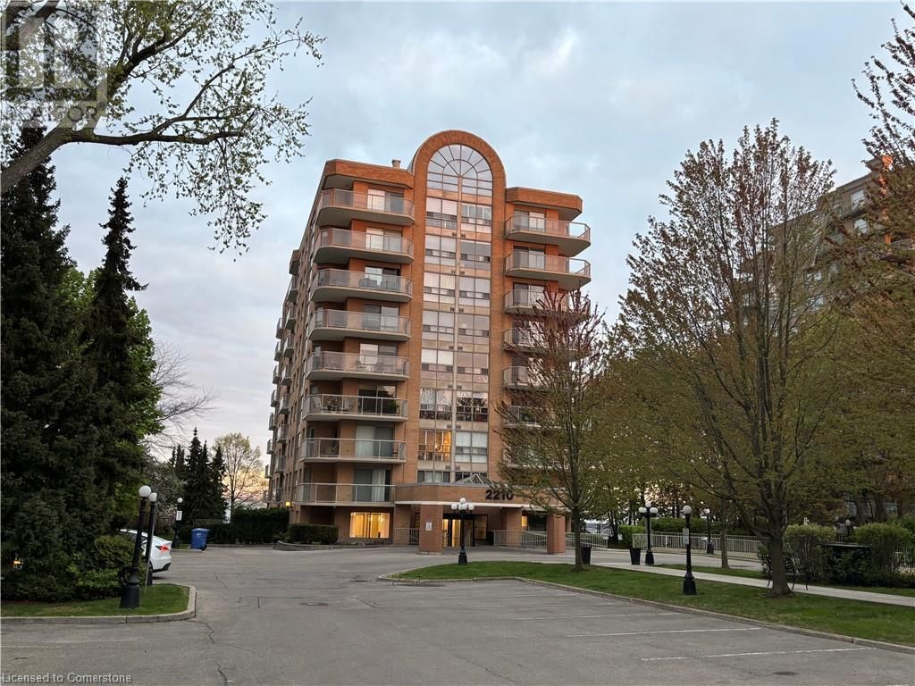 304 - 2210 LAKESHORE ROAD Image 2