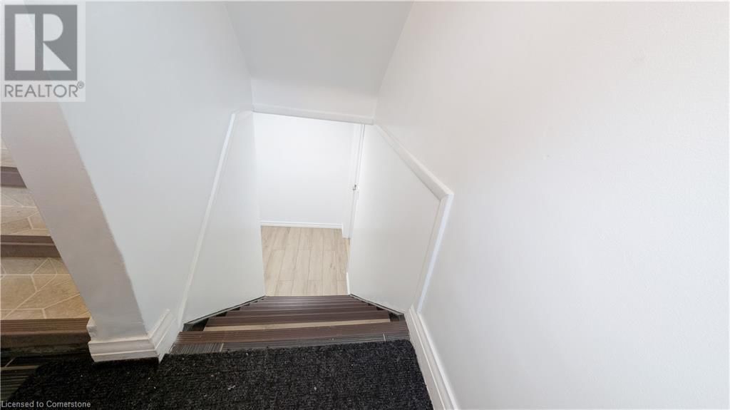 BASEMENT - 79 DELENA AVENUE SOUTH Image 3