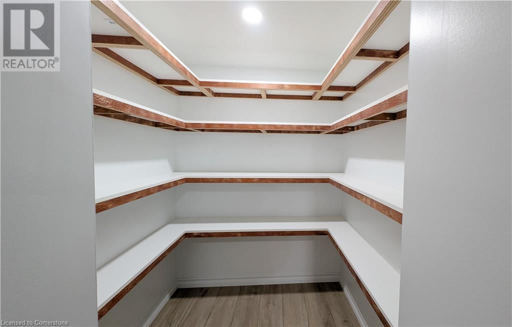 BASEMENT - 79 DELENA AVENUE SOUTH Image 7