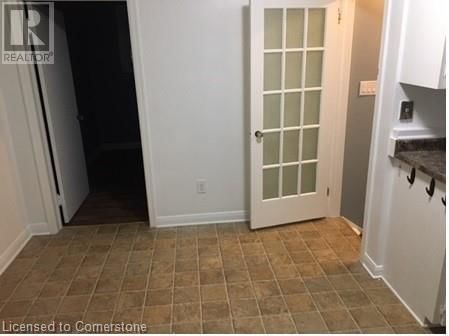 68 QUEEN STREET SOUTH Image 7