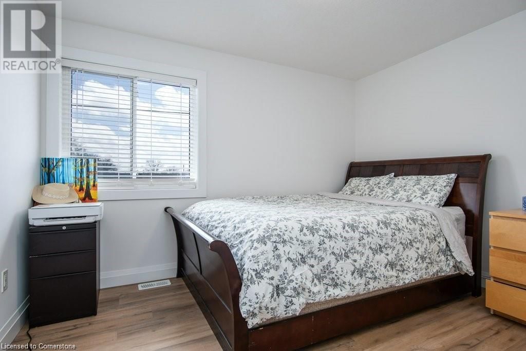 81 FIFTH AVENUE Image 32