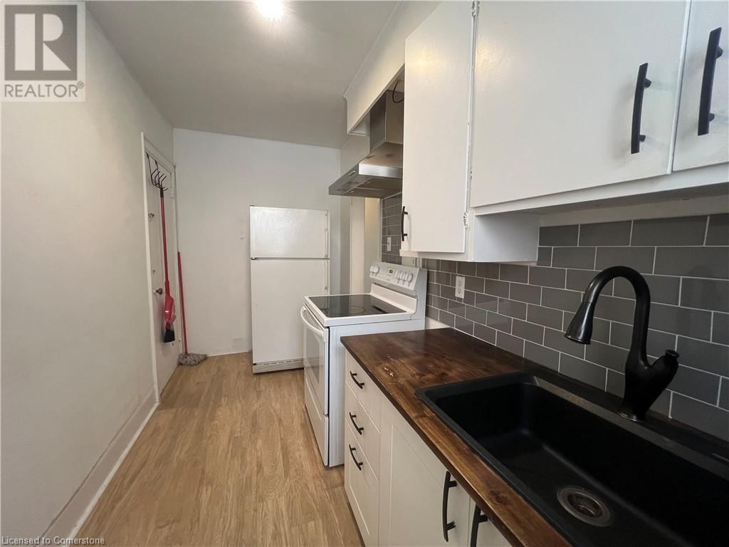 6 - 102 GREENSIDES AVENUE Image 6