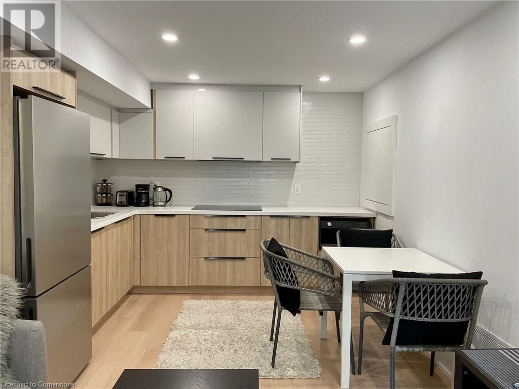 435 CUNNINGHAM DRIVE Image 3
