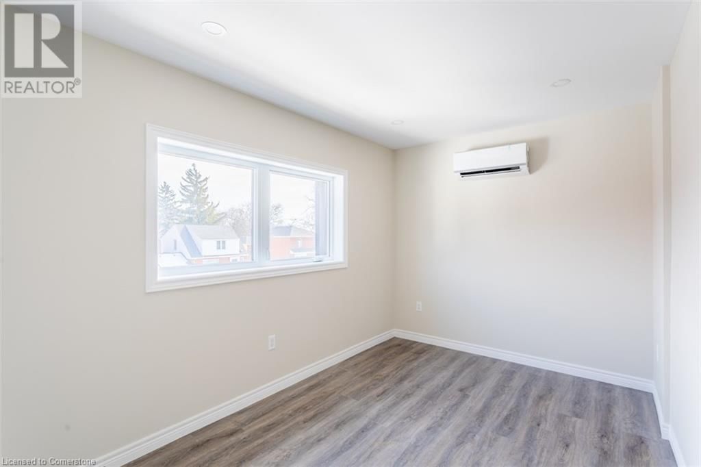 3 - 816 CONCESSION STREET Image 23