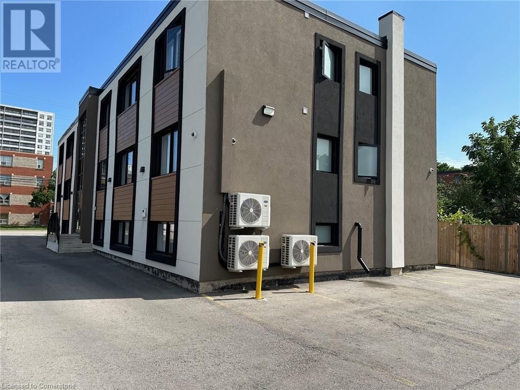 3 - 816 CONCESSION STREET Image 3