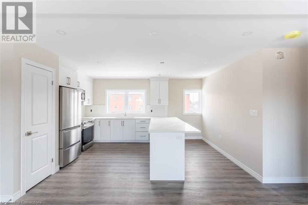 3 - 816 CONCESSION STREET Image 7