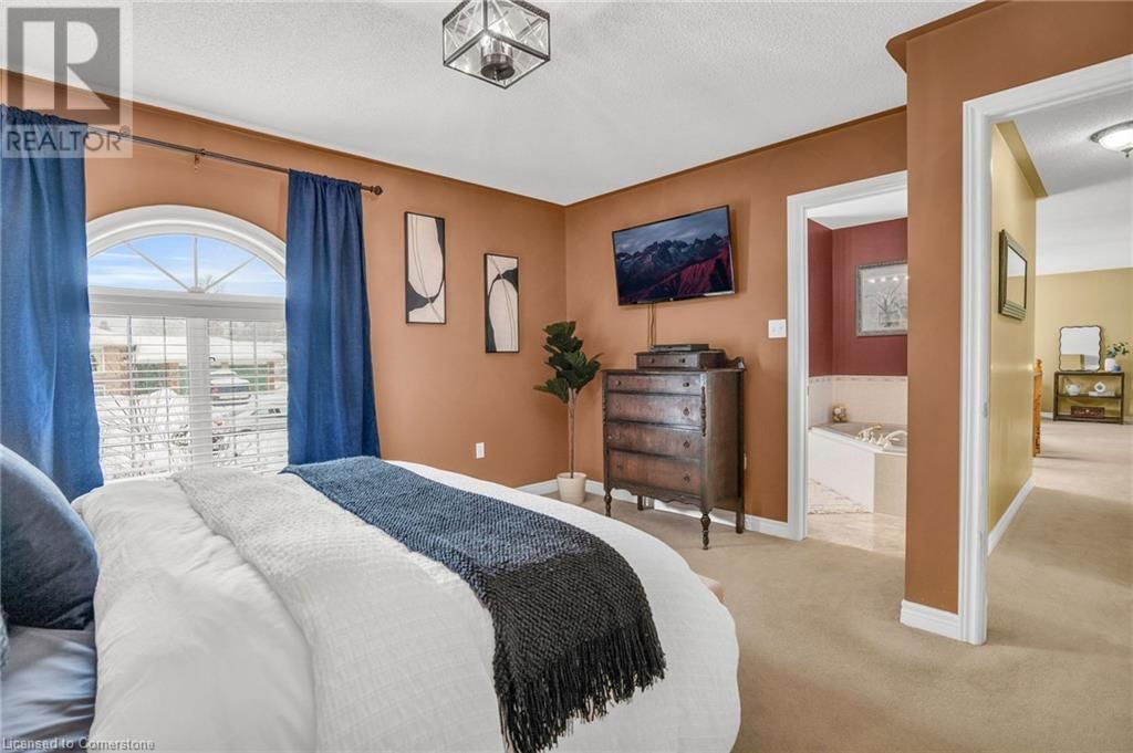 35 PINE PARK BOULEVARD Image 14