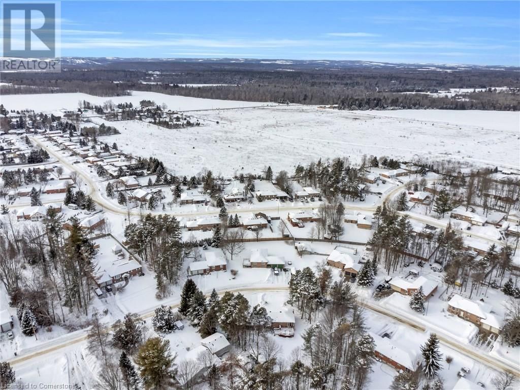 35 PINE PARK BOULEVARD Image 38