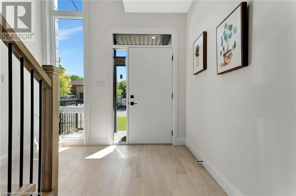 10 BLAIN AVENUE Image 3