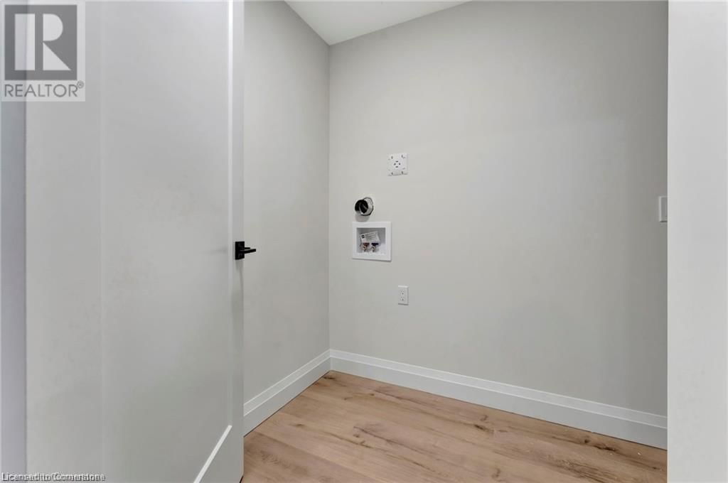 10 BLAIN AVENUE Image 39