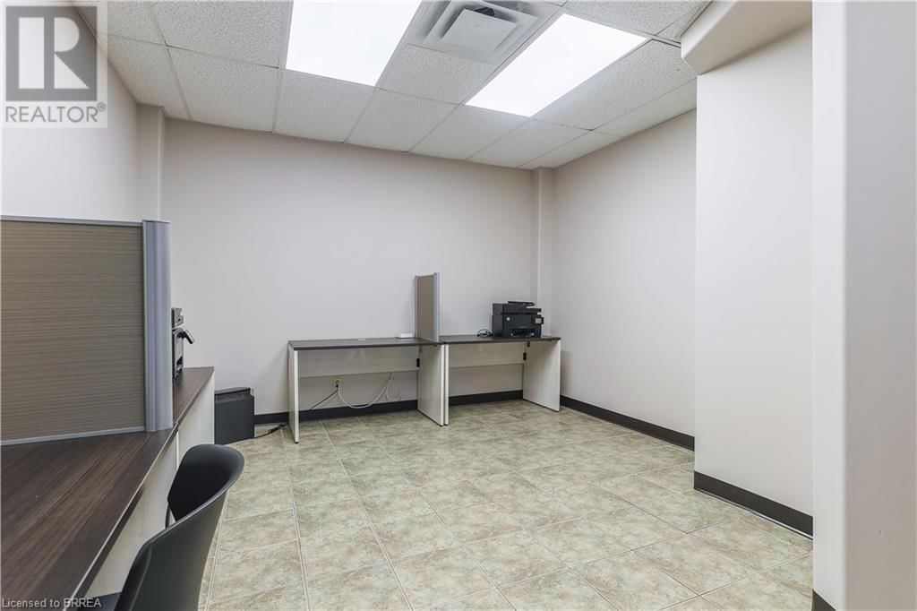 B.3 - 30 BRANT AVENUE Image 11