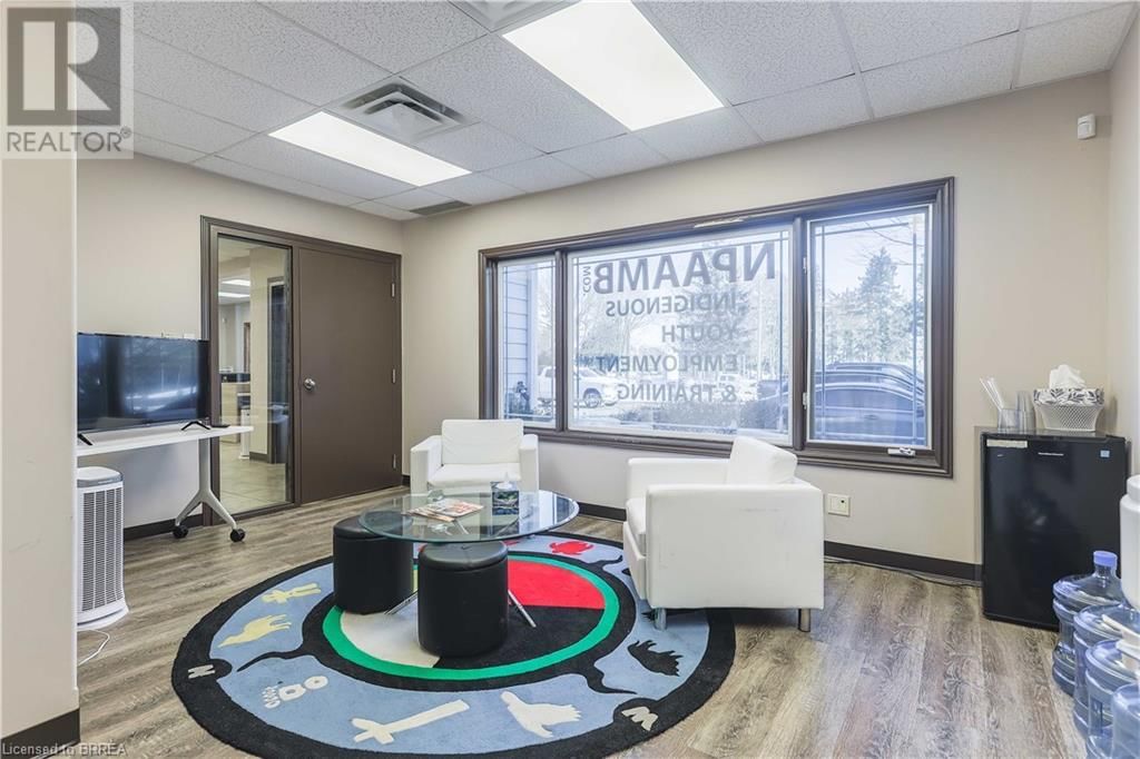 B.3 - 30 BRANT AVENUE Image 14