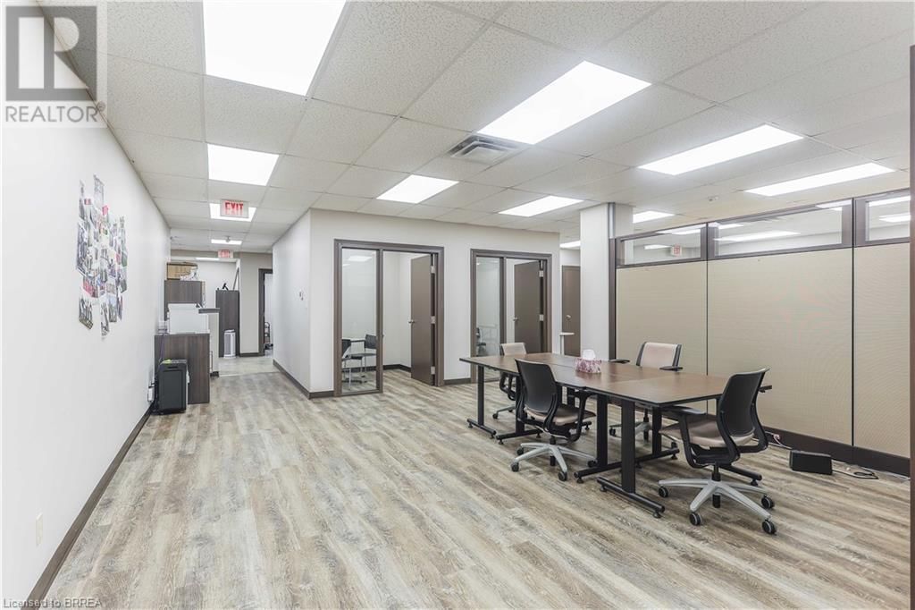 B.3 - 30 BRANT AVENUE Image 18