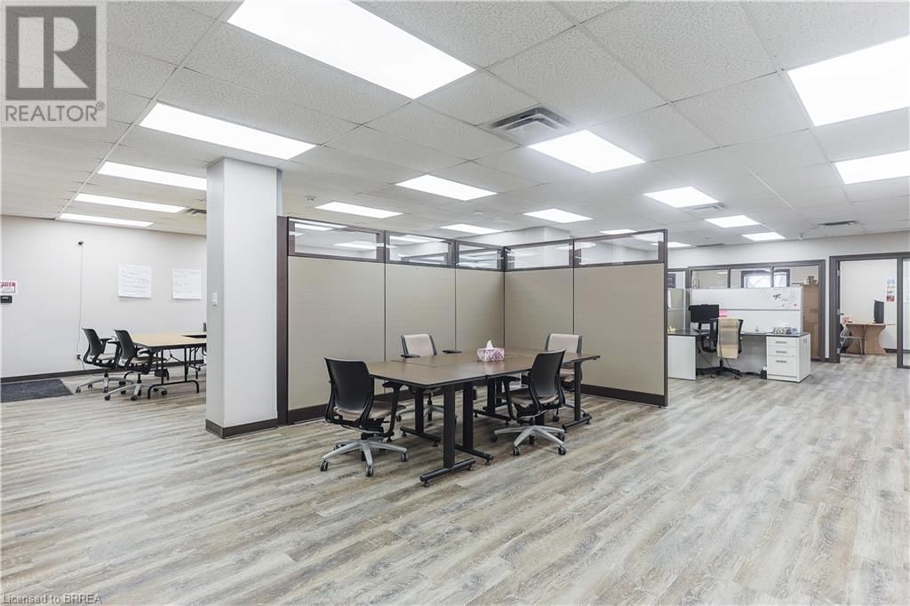 B.3 - 30 BRANT AVENUE Image 19
