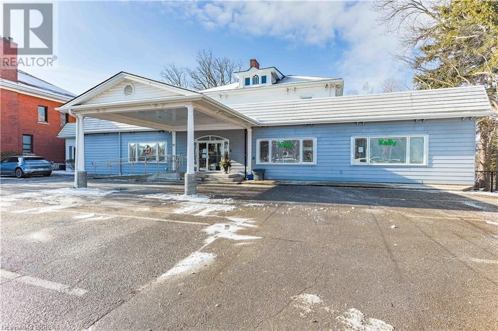 B.3 - 30 BRANT AVENUE Image 2