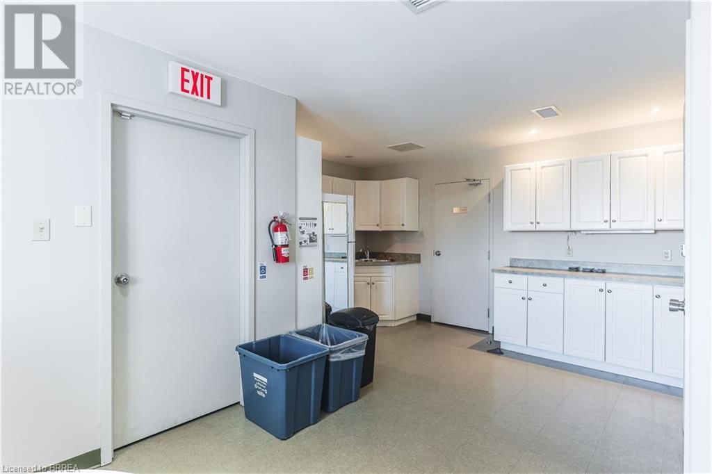 B.3 - 30 BRANT AVENUE Image 29
