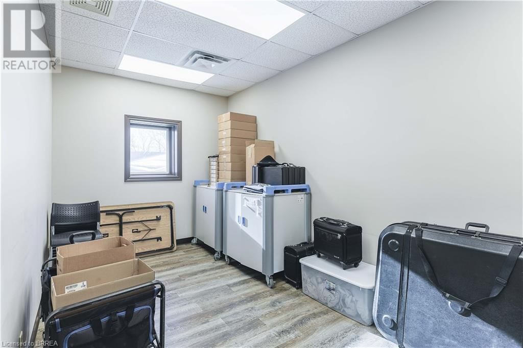 B.3 - 30 BRANT AVENUE Image 30