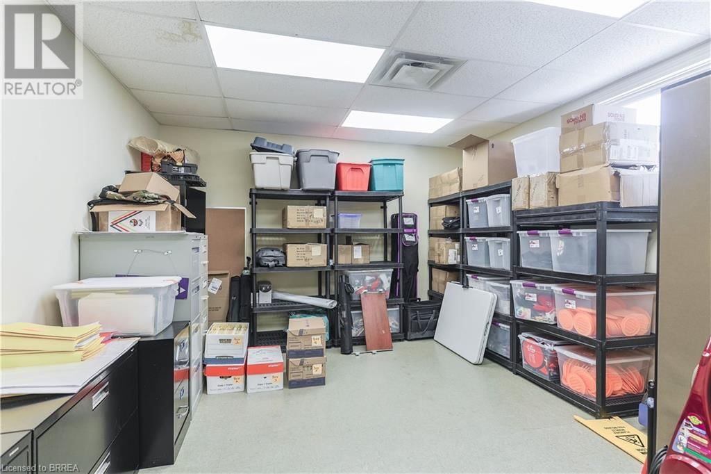 B.3 - 30 BRANT AVENUE Image 31
