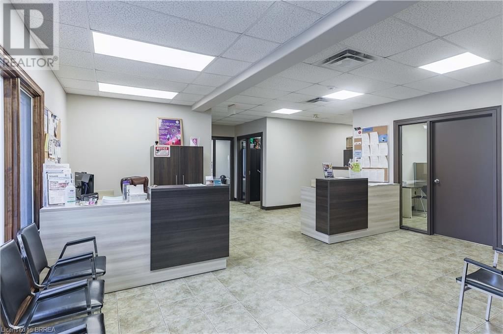 B.3 - 30 BRANT AVENUE Image 7