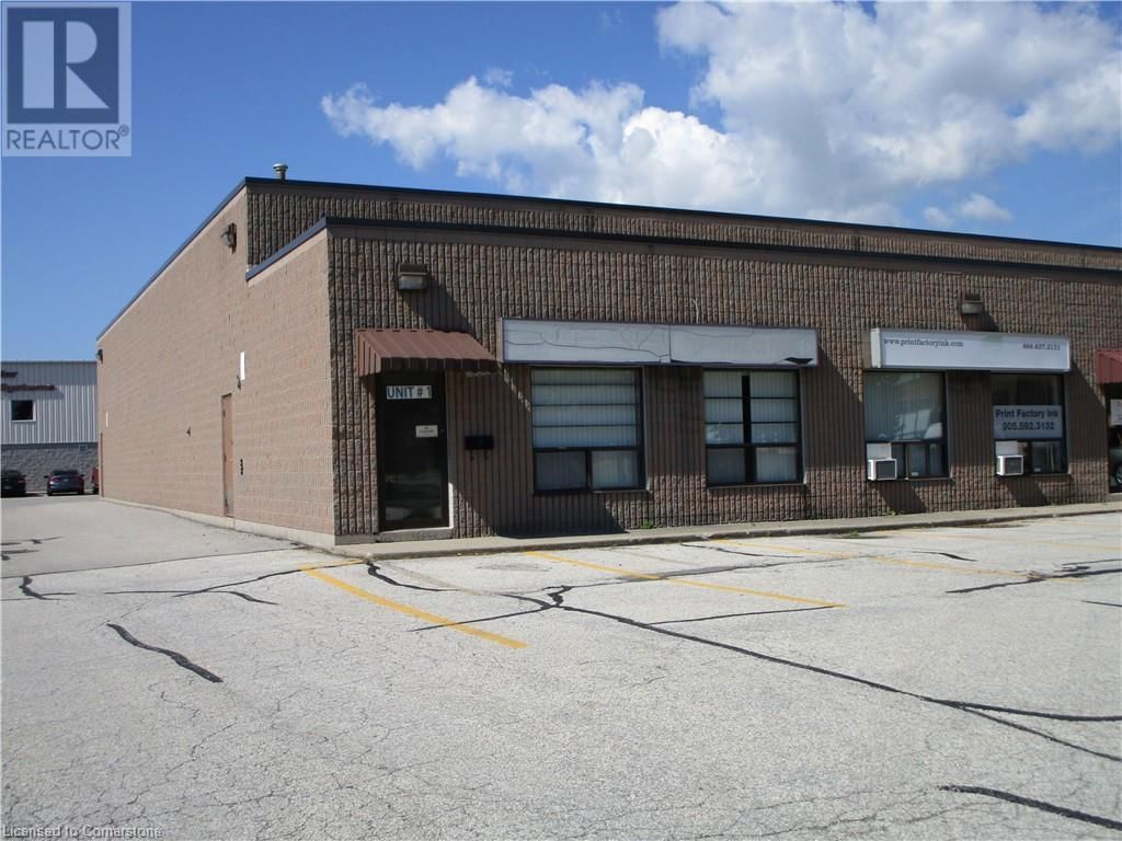 1 - 4161 MORRIS DRIVE Image 1