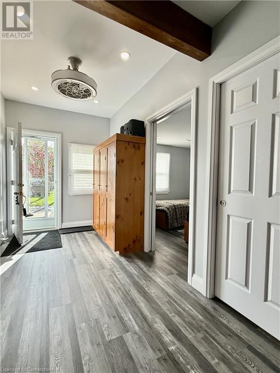 20 4TH AVENUE Image 19