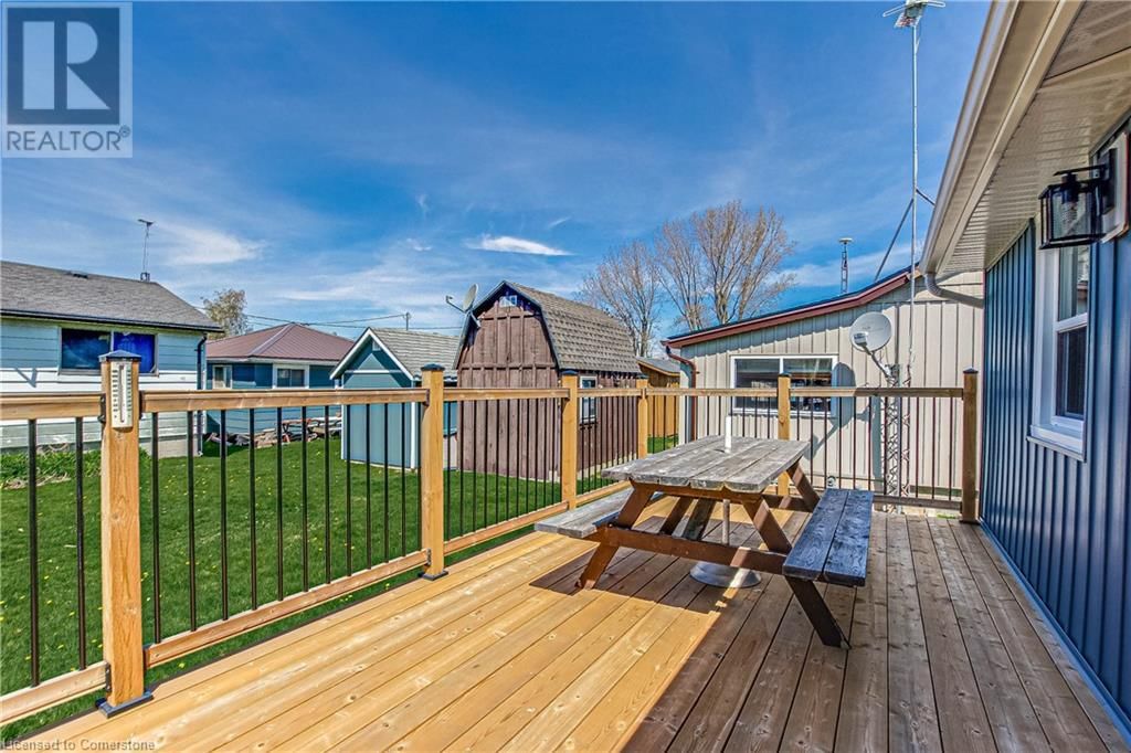 20 4TH AVENUE Image 9
