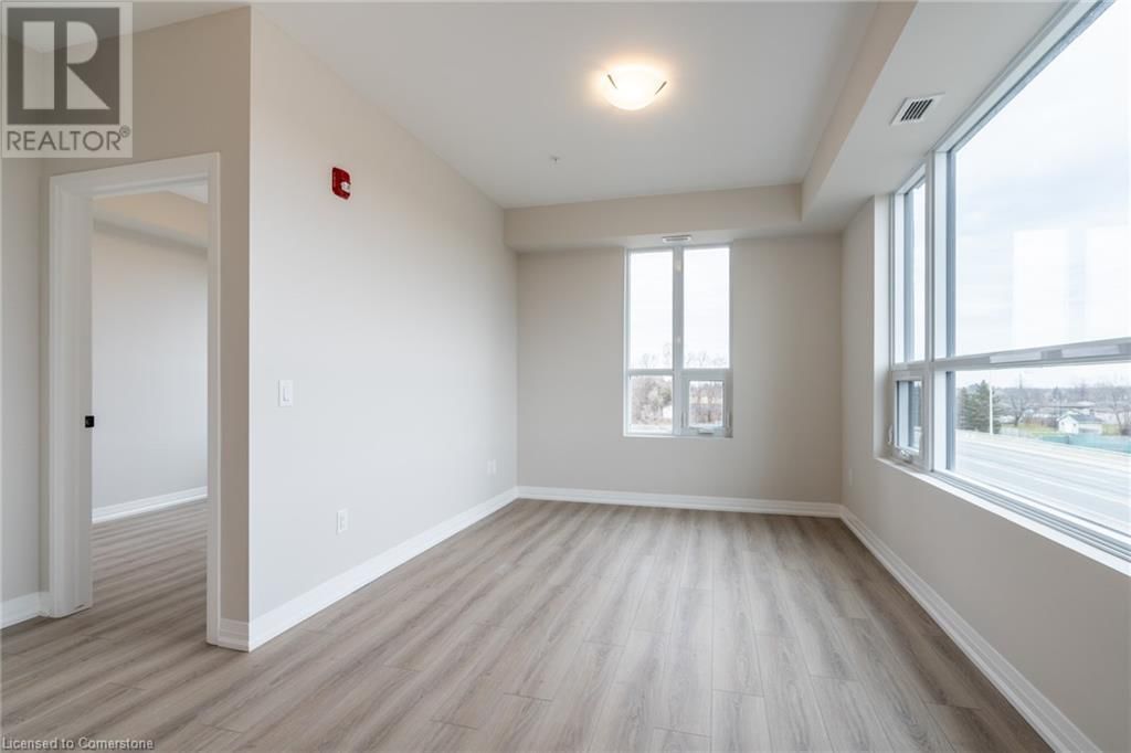302 - 120 SPRINGVALLEY CRESCENT Image 24