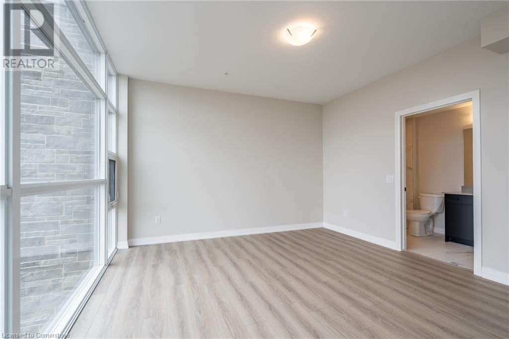 302 - 120 SPRINGVALLEY CRESCENT Image 33