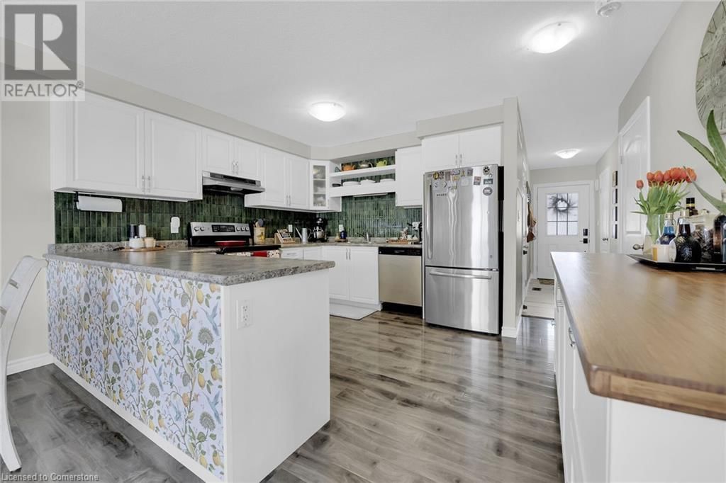 26 BASSWOOD ROAD Image 4