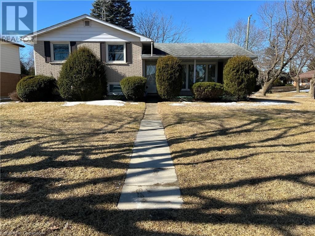 6 HOLDEN AVENUE Image 1