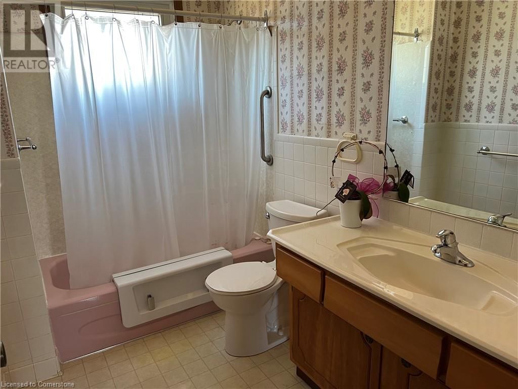 6 HOLDEN AVENUE Image 7
