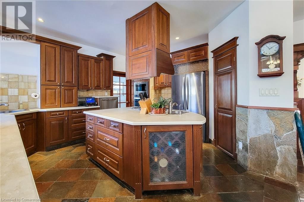 8831 SCHISLER ROAD Image 19