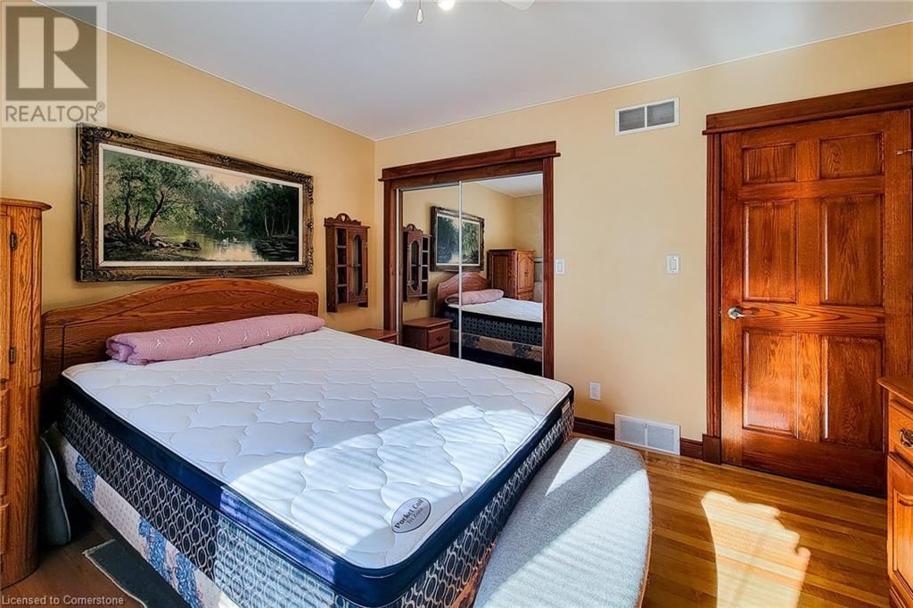 8831 SCHISLER ROAD Image 33