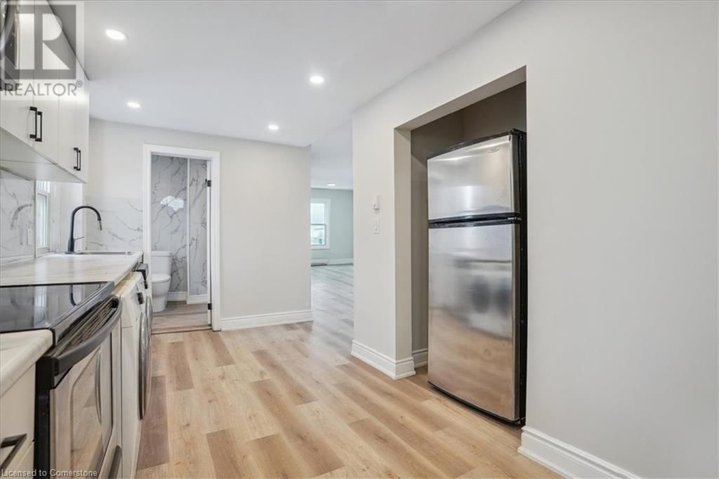 510 BRITANNIA AVENUE Image 20