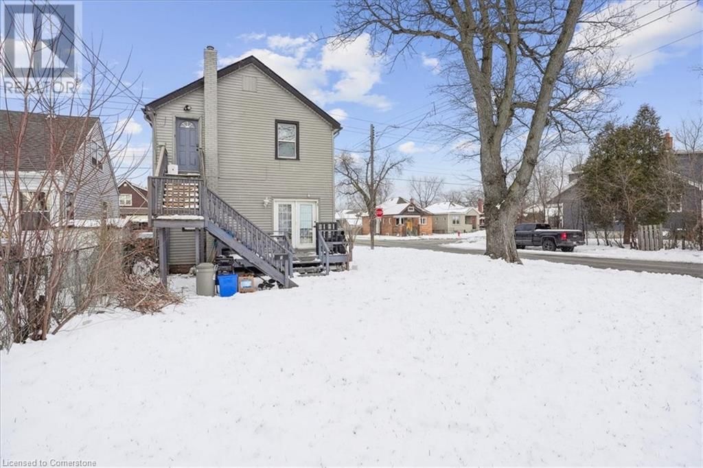 510 BRITANNIA AVENUE Image 35