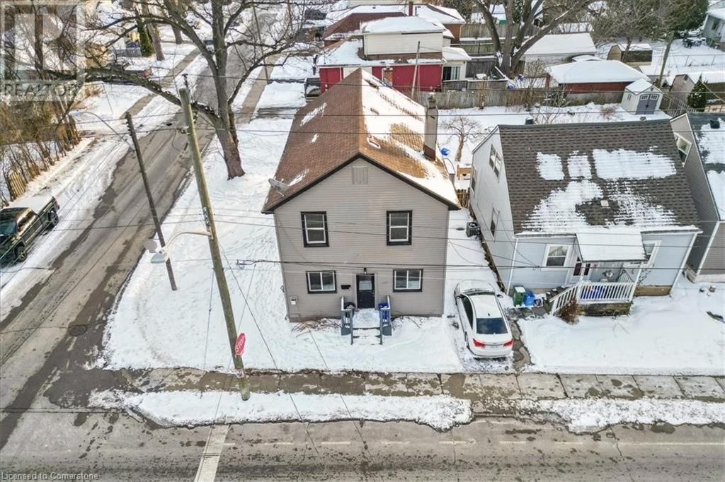 510 BRITANNIA AVENUE Image 38