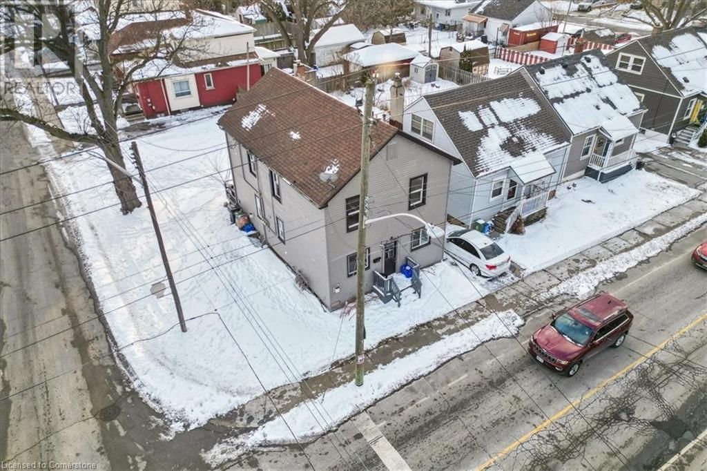510 BRITANNIA AVENUE Image 39