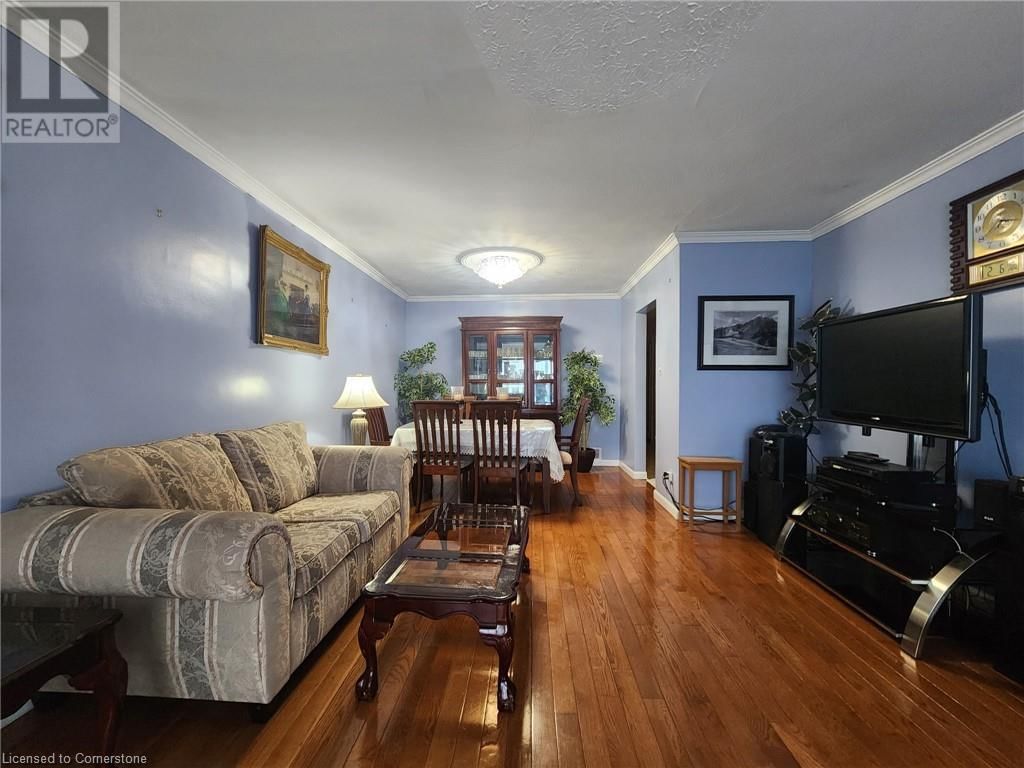 55 FIRGROVE CRESCENT Image 4