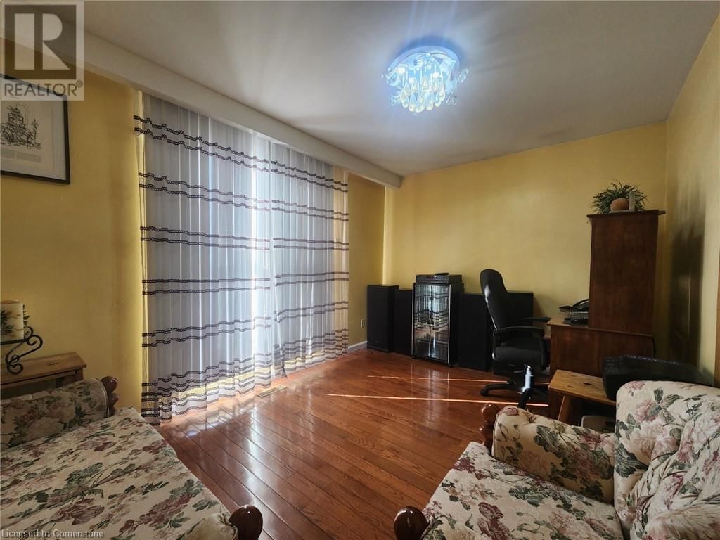 55 FIRGROVE CRESCENT Image 7