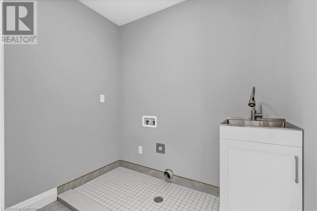 382 SOUTHCOTE ROAD Image 23