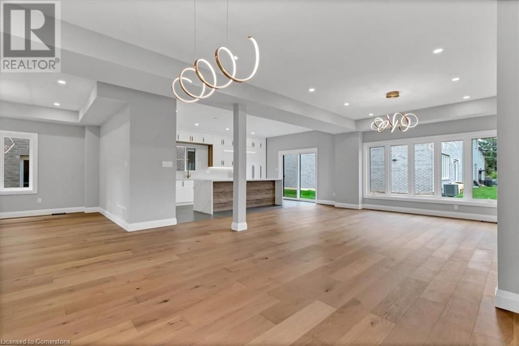 382 SOUTHCOTE ROAD Image 8