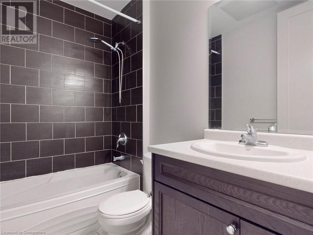 606 - 112 KING STREET EAST Image 31