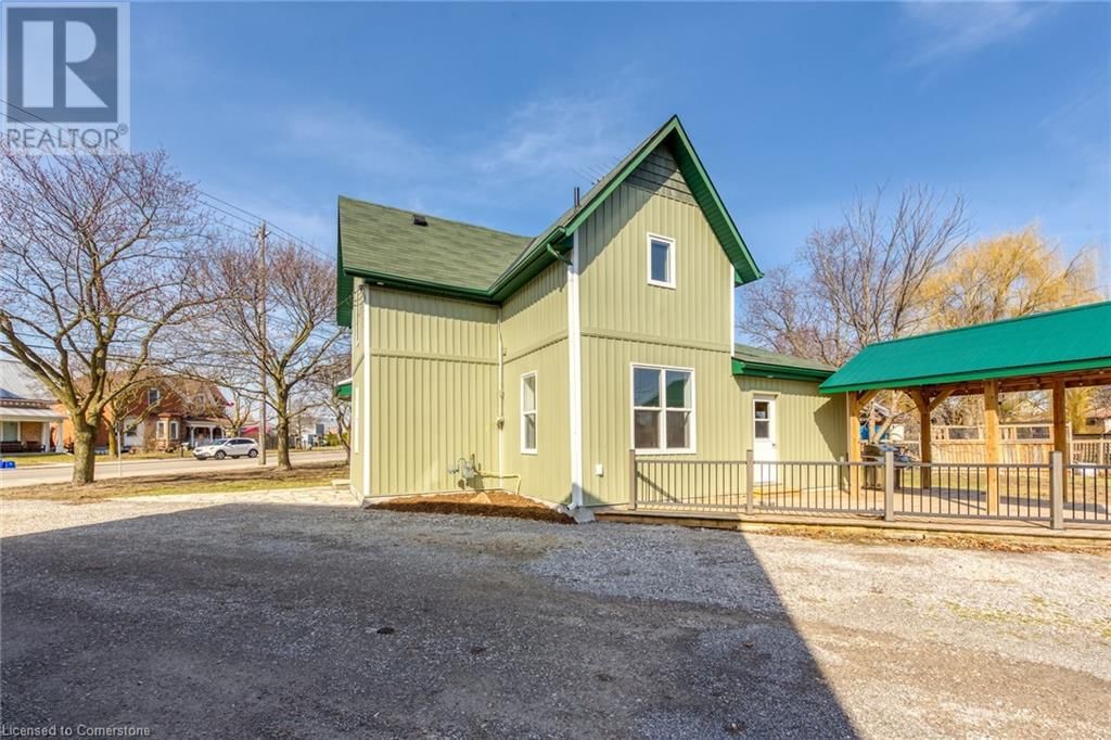 2076 MAIN STREET NORTH Image 4