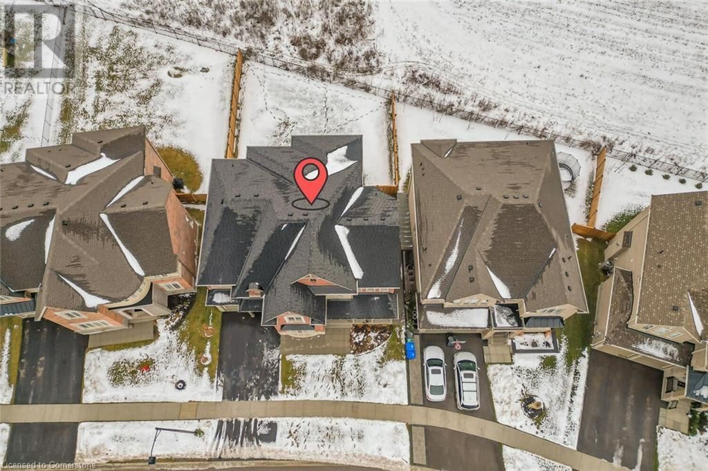 15 SANFORD CIRCLE Image 4