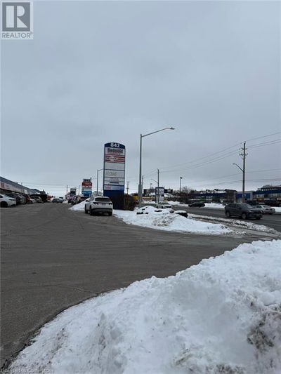 Commercial for Rent in Ontario