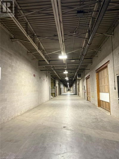 Commercial for Rent in Ontario