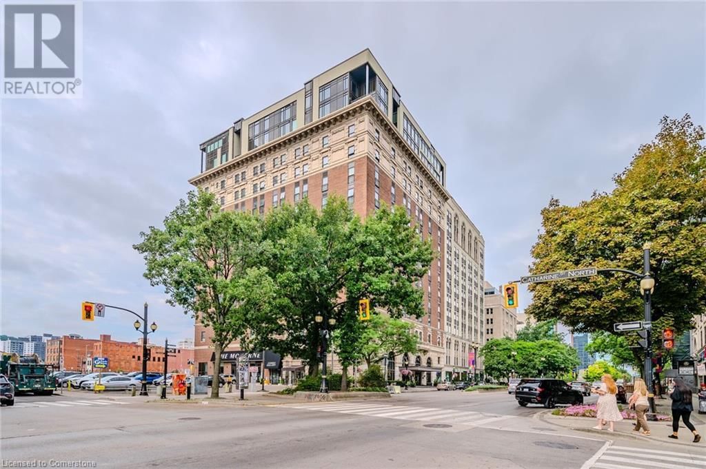 806 - 112 KING STREET EAST Image 2